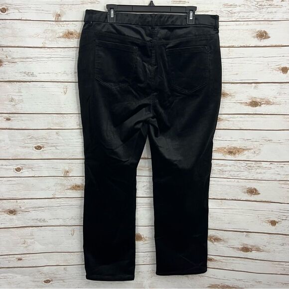 Chicos Black Corduroy Stretch Waist Straight Leg Pants 2.5 - Picture 3 of 5